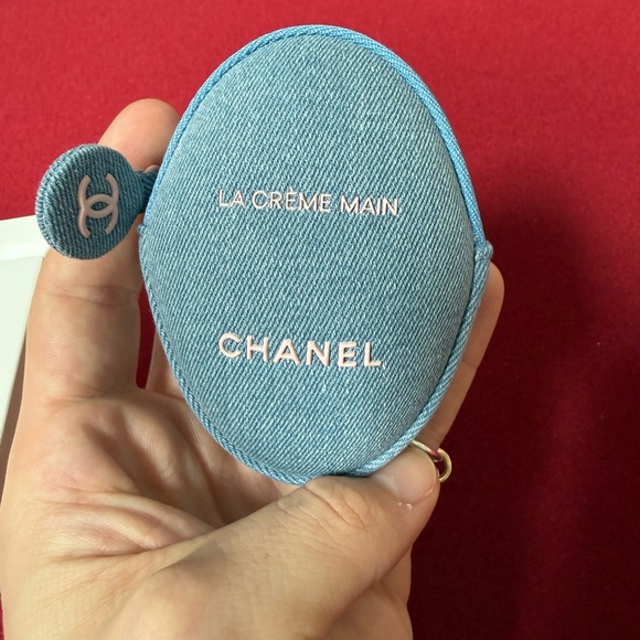 CHANEL Denim Spring26 hand cream  La Crème Main Pouch - Picture 4 of 9